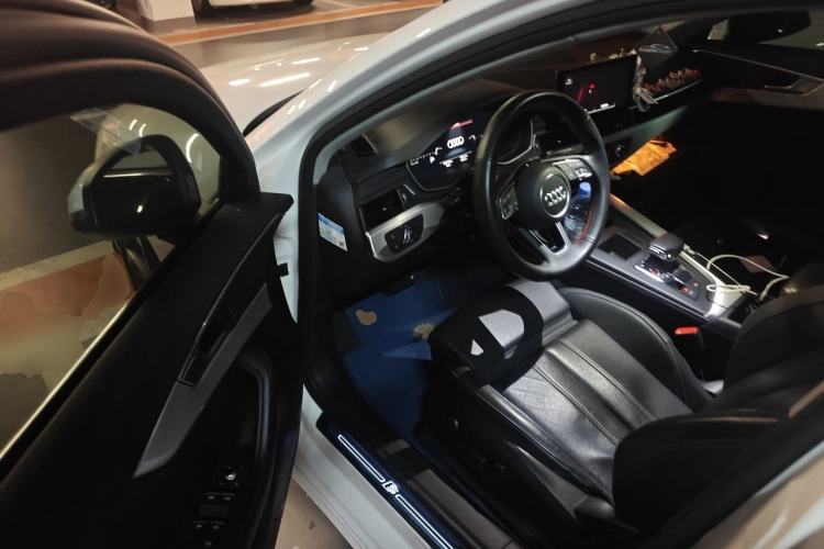 Used Audi A4L 2020 40 TFSI Fashion Dynamic Model Driver Seat