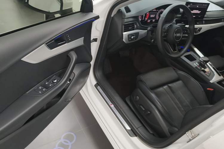 Used Audi A4L 2020 40 TFSI quattro Luxury Dynamic Model Driver Seat
