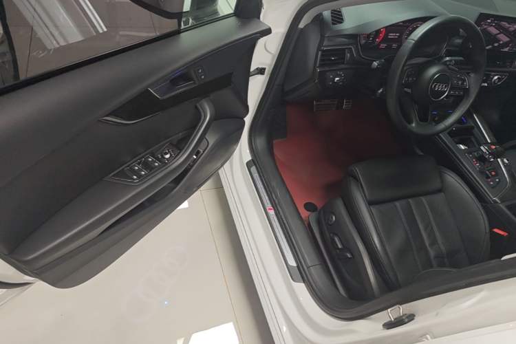 Used Audi A4L 2020 40 TFSI Fashion Dynamic Model Driver Seat