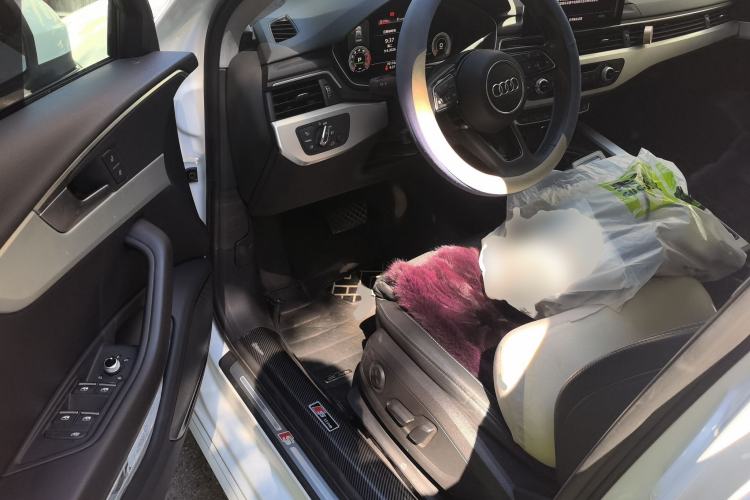 Used Audi A4L 2020 40 TFSI Luxury Dynamic Model Driver Seat