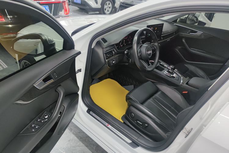 Used Audi A4L 2020 40 TFSI Fashion Dynamic Model Driver Seat