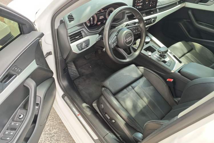 Used Audi A4L 2020 40 TFSI Fashion Dynamic Model Driver Seat