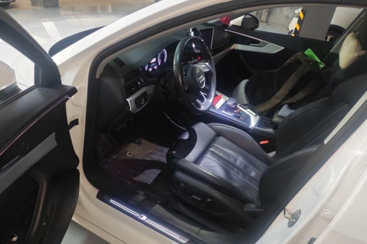 Used Audi A4L 2020 40 TFSI Luxury Dynamic Model Driver Seat