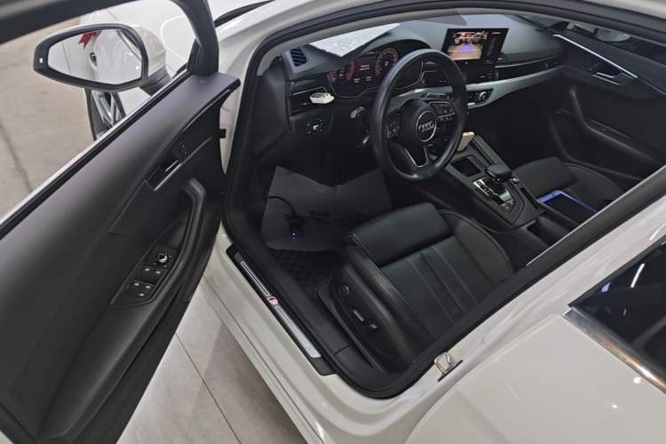 Used Audi A4L 2020 40 TFSI Luxury Dynamic Model Driver Seat