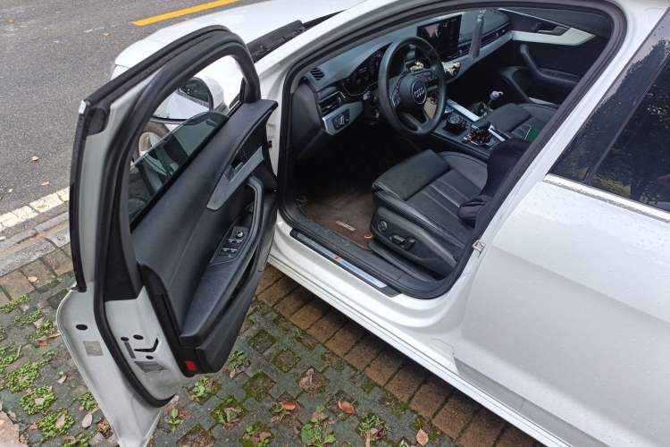 Used Audi A4L 2020 35 TFSI Fashion Dynamic Model Driver Seat