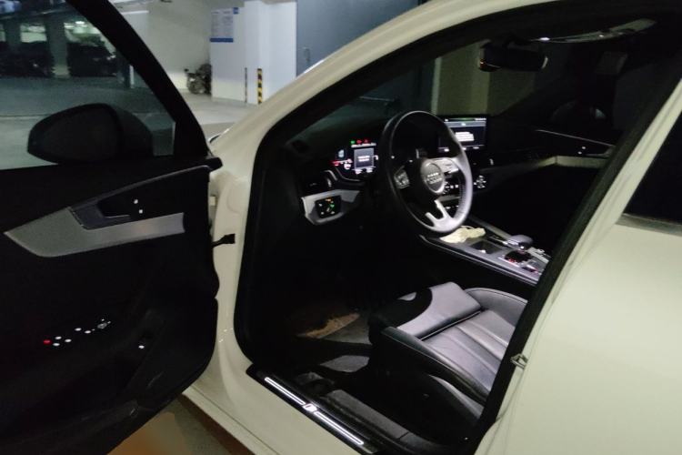 Used Audi A4L 2020 40 TFSI Fashion Dynamic Model Driver Seat