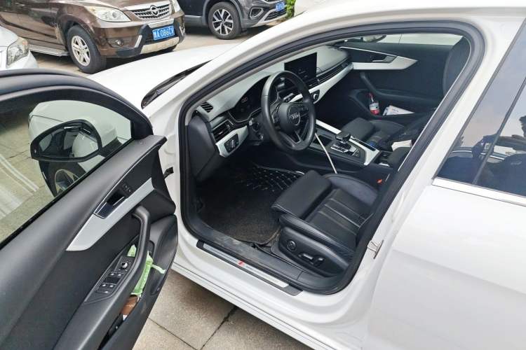 Used Audi A4L 2020 40 TFSI Fashion Dynamic Model Driver Seat