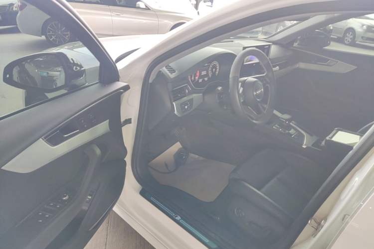 Used Audi A4L 2020 40 TFSI Luxury Dynamic Model Driver Seat