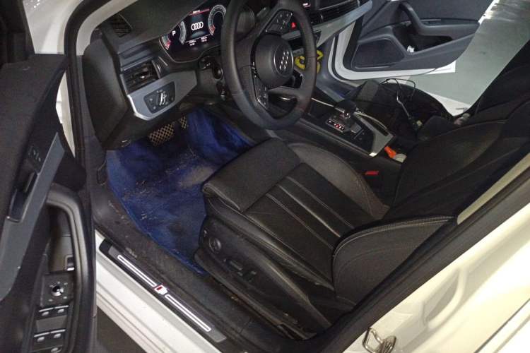 Used Audi A4L 2020 35 TFSI Fashion Dynamic Model Driver Seat