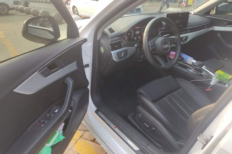 Used Audi A4L 2020 40 TFSI Fashion Dynamic Model Driver Seat