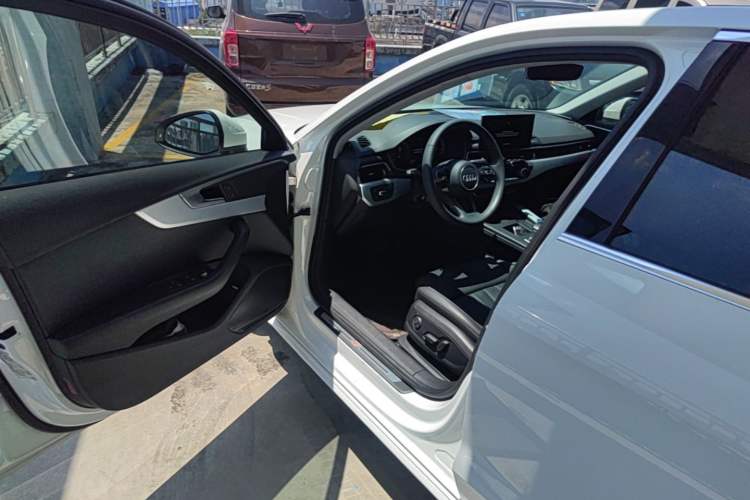 Used Audi A4L 2020 40 TFSI Fashion Dynamic Model Driver Seat