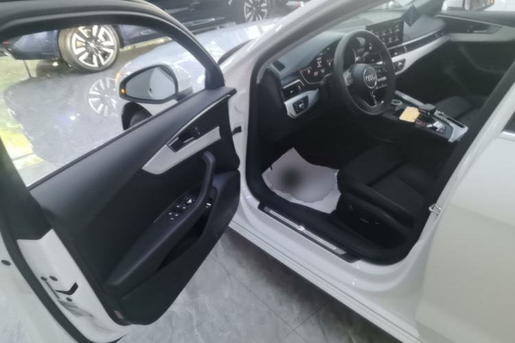 Used Audi A4L 2020 40 TFSI Fashion Dynamic Model Driver Seat