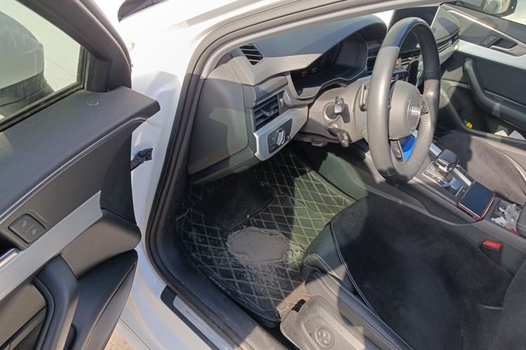 Used Audi A4L 2020 40 TFSI Luxury Dynamic Model Driver Seat