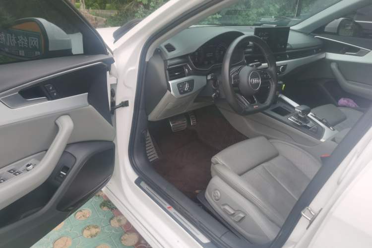 Used Audi A4L 2020 40 TFSI Luxury Dynamic Model Driver Seat