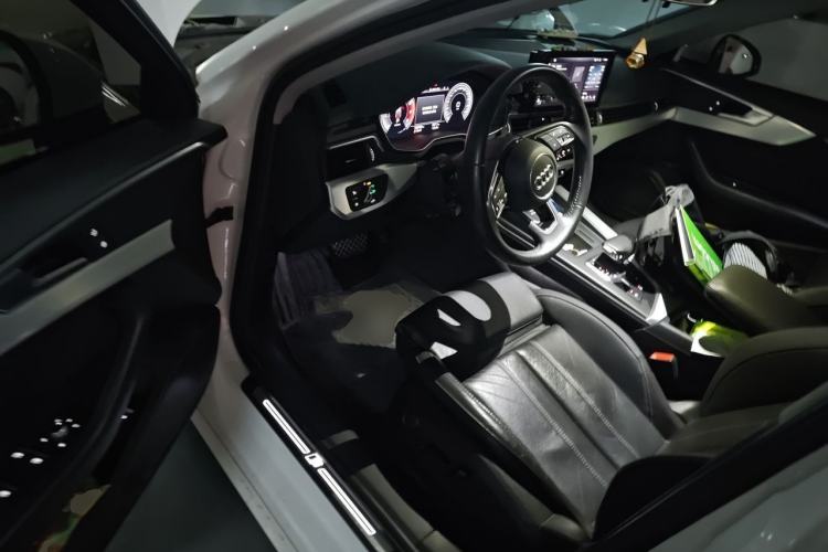 Used Audi A4L 2020 40 TFSI Fashion Dynamic Model Driver Seat
