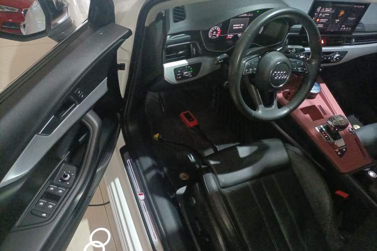 Used Audi A4L 2020 40 TFSI Fashion Dynamic Model Driver Seat