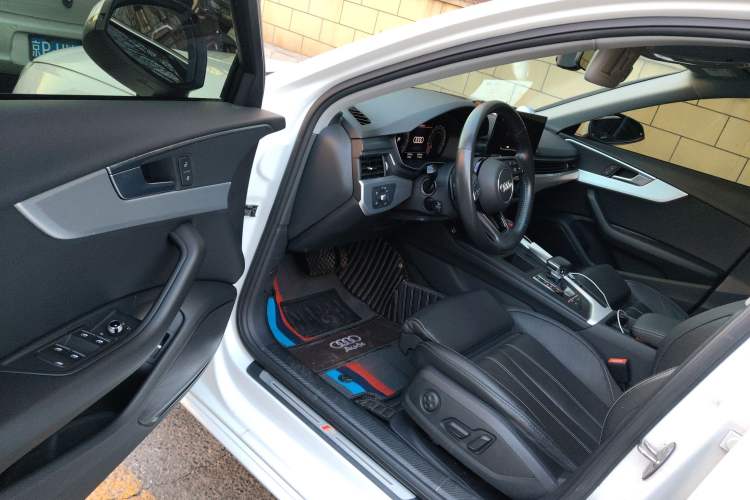 Used Audi A4L 2020 40 TFSI Fashion Dynamic Model Driver Seat