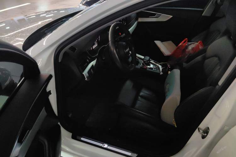 Used Audi A4L 2020 40 TFSI Fashion Dynamic Model Driver Seat