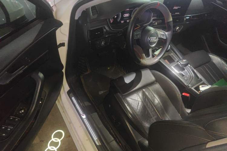 Used Audi A4L 2020 40 TFSI Fashion Dynamic Model Driver Seat