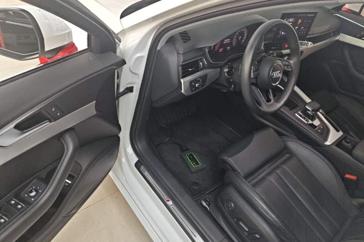 Used Audi A4L 2020 40 TFSI Fashion Dynamic Model Driver Seat