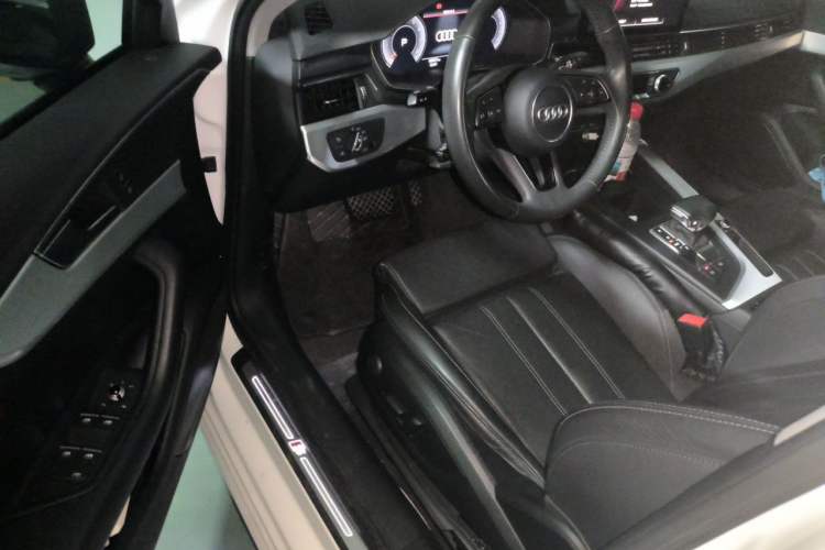 Used Audi A4L 2020 40 TFSI Fashion Dynamic Model Driver Seat