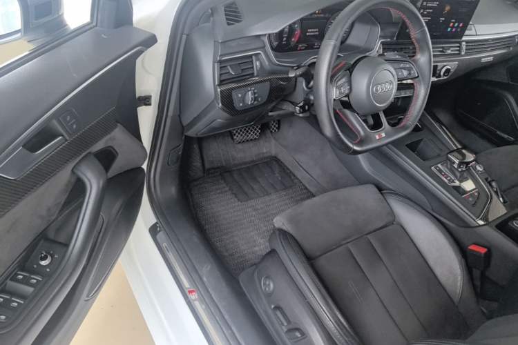 Used Audi A4L 2020 45 TFSI quattro Prestige Dynamic Edition Driver Seat