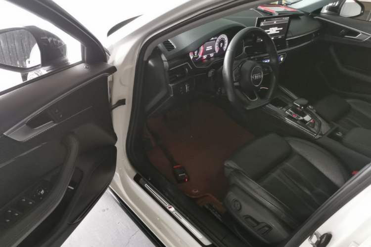 Used Audi A4L 2020 40 TFSI Fashion Dynamic Model Driver Seat