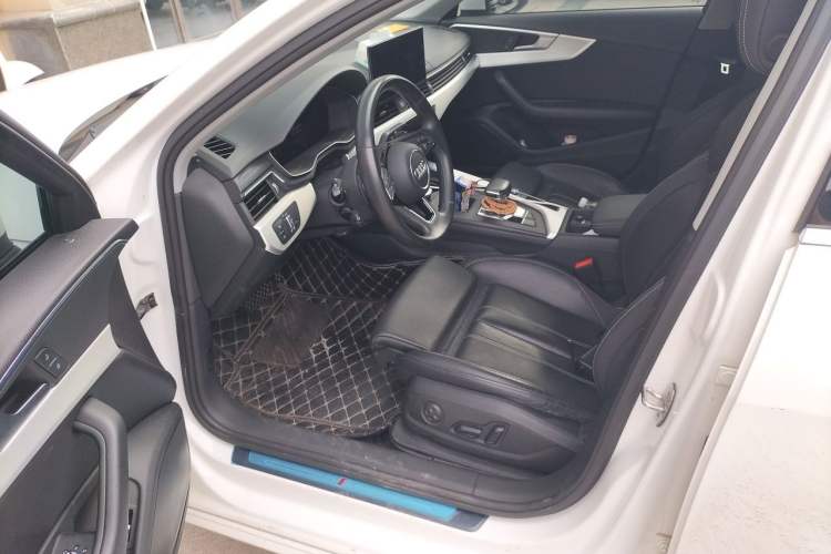 Used Audi A4L 2020 40 TFSI Luxury Dynamic Model Driver Seat