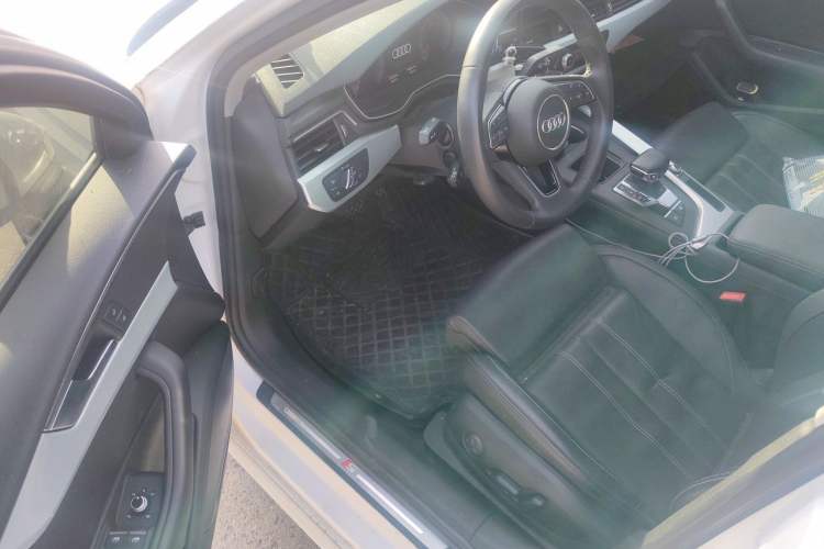 Used Audi A4L 2020 40 TFSI Fashion Dynamic Model Driver Seat
