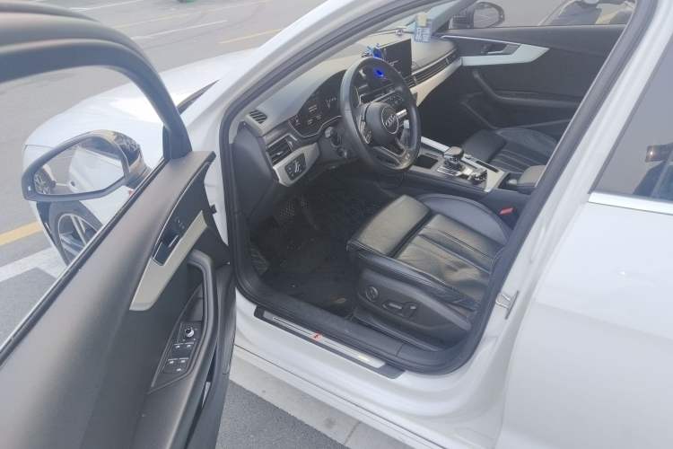 Used Audi A4L 2020 40 TFSI Luxury Dynamic Model Driver Seat