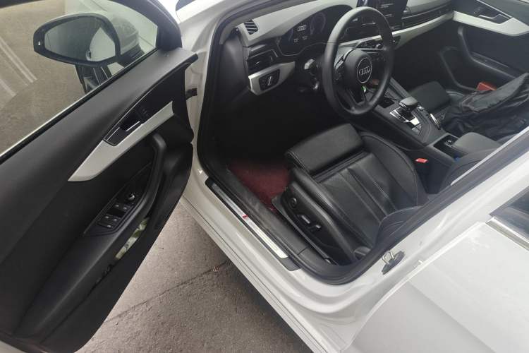Used Audi A4L 2020 40 TFSI Fashion Dynamic Model Driver Seat