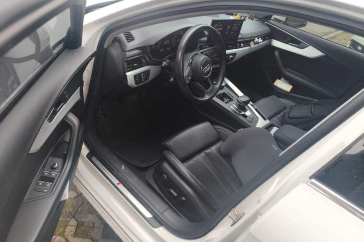 Used Audi A4L 2020 40 TFSI Fashion Dynamic Model Driver Seat