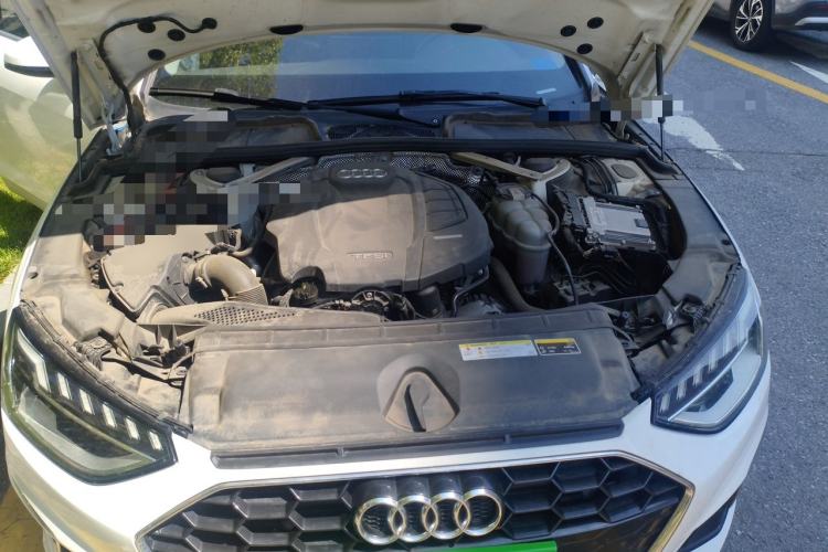 Used Audi A4L 2020 40 TFSI Fashion Dynamic Model Engine Bay