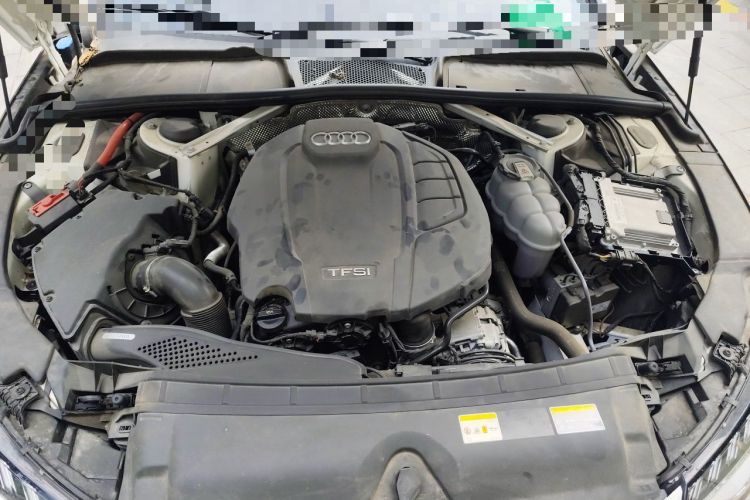 Used Audi A4L 2020 40 TFSI Fashion Dynamic Model Engine Bay