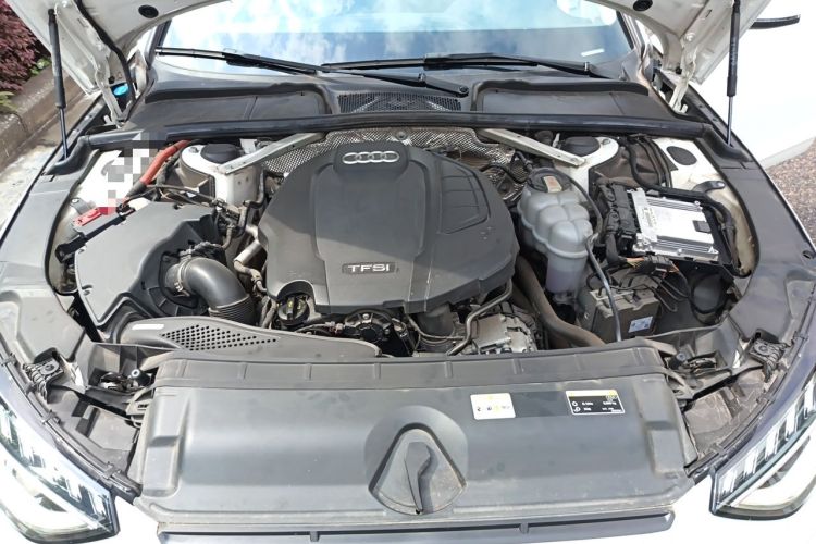 Used Audi A4L 2020 40 TFSI Fashion Dynamic Model Engine Bay