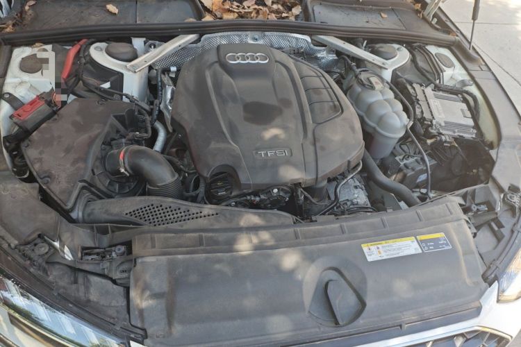Used Audi A4L 2020 40 TFSI quattro Luxury Dynamic Model Engine Bay