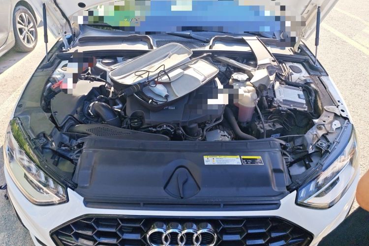 Used Audi A4L 2020 40 TFSI Fashion Dynamic Model Engine Bay