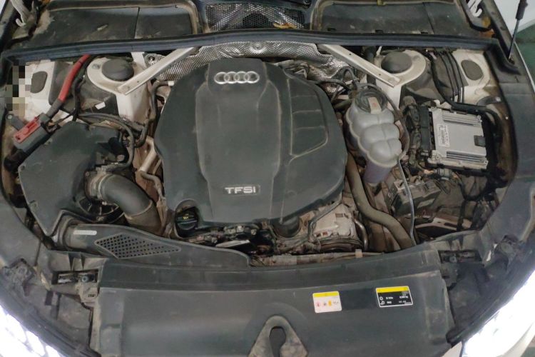 Used Audi A4L 2020 40 TFSI Luxury Dynamic Model Engine Bay
