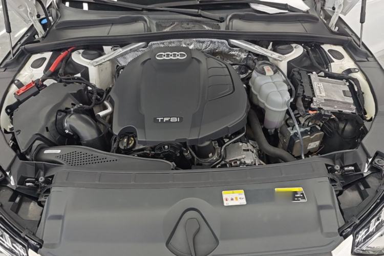 Used Audi A4L 2020 40 TFSI Fashion Dynamic Model Engine Bay