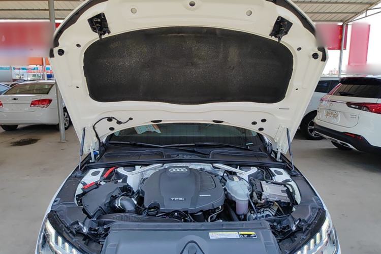 Used Audi A4L 2020 40 TFSI Luxury Dynamic Model Engine Bay