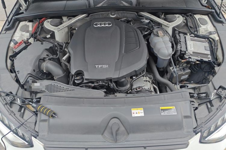 Used Audi A4L 2020 40 TFSI Luxury Dynamic Model Engine Bay