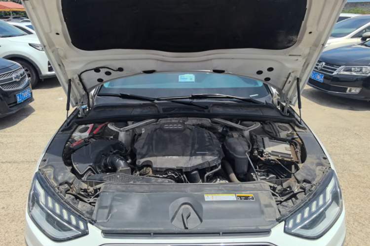 Used Audi A4L 2020 40 TFSI Fashion Dynamic Model Engine Bay