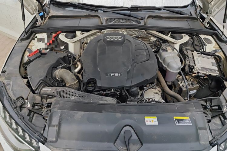 Used Audi A4L 2020 40 TFSI Fashion Dynamic Model Engine Bay