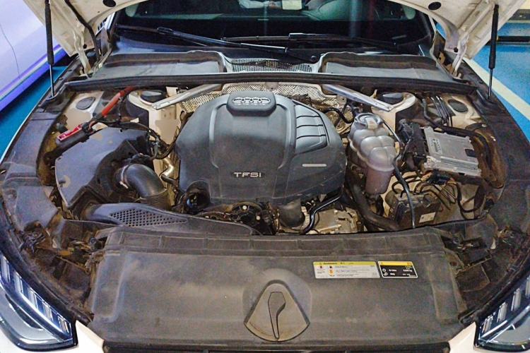Used Audi A4L 2020 40 TFSI Fashion Dynamic Model Engine Bay