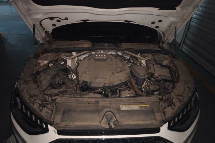 Used Audi A4L 2020 40 TFSI Luxury Dynamic Model Engine Bay