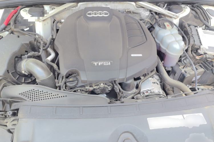 Used Audi A4L 2020 40 TFSI quattro Luxury Dynamic Model Engine Bay