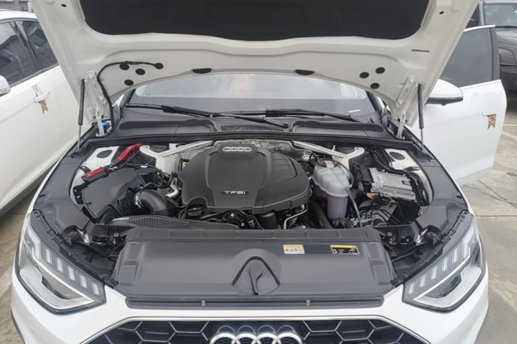 Used Audi A4L 2020 40 TFSI Luxury Dynamic Model Engine Bay