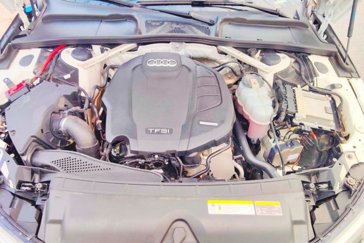 Used Audi A4L 2020 40 TFSI Luxury Prestige Edition Engine Bay