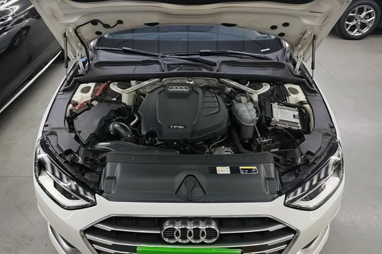 Used Audi A4L 2020 40 TFSI Luxury Prestige Edition Engine Bay