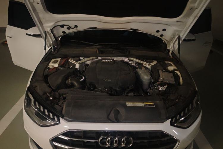 Used Audi A4L 2020 40 TFSI Luxury Prestige Edition Engine Bay